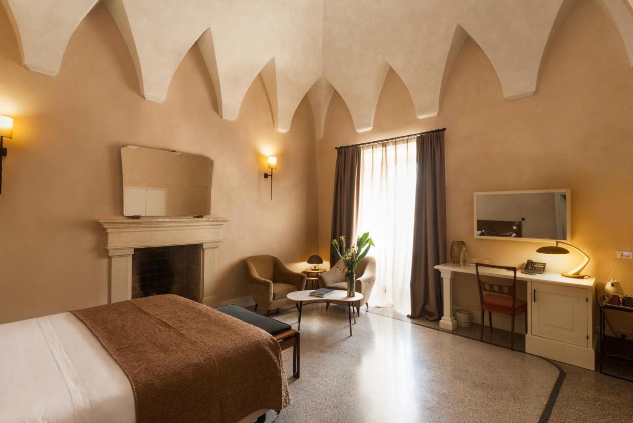 Palazzo Maresgallo Suites & Spa Lecce Exterior foto